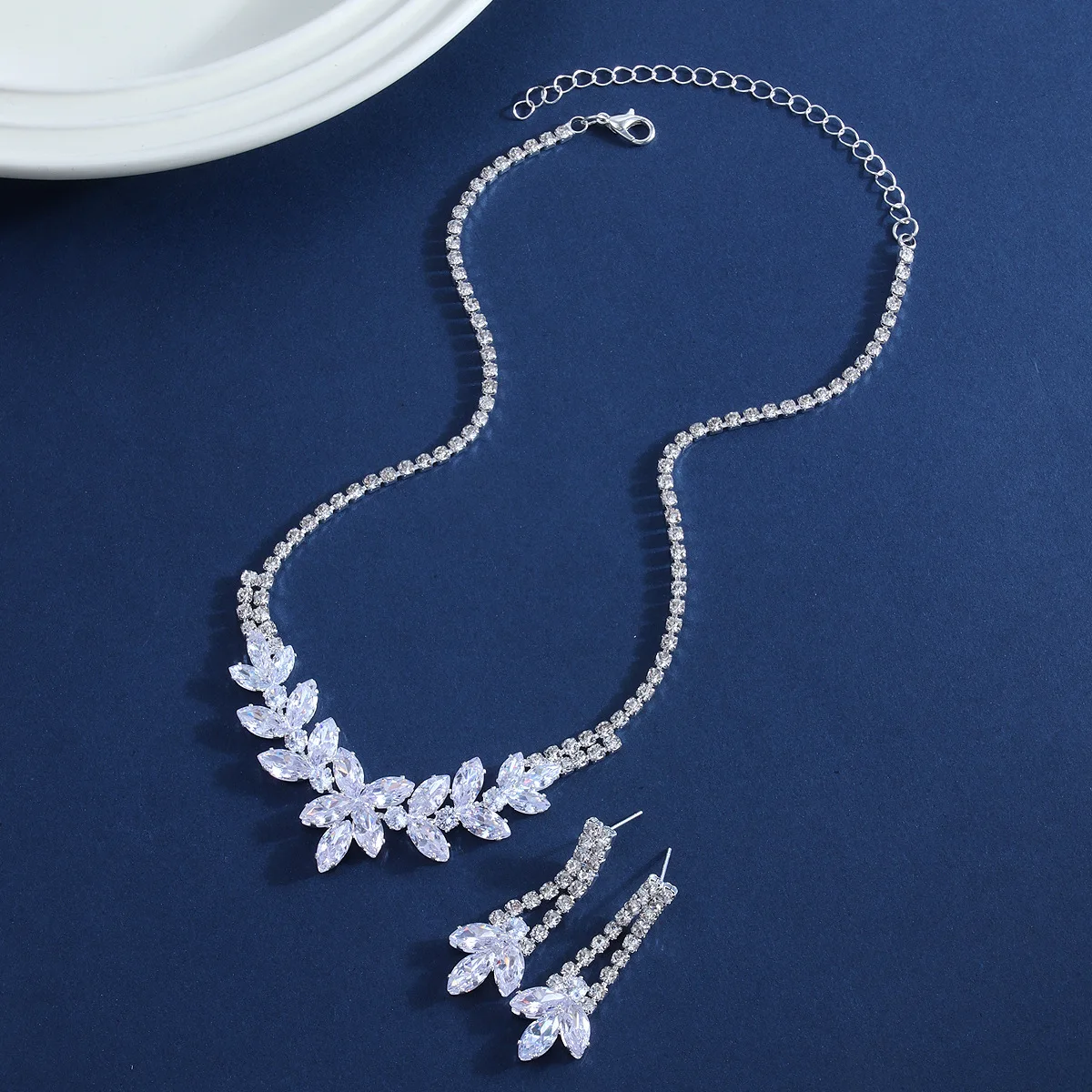 Nefis Rhinestone Gerdanlık Küp - Body Jewelry And Earrings incelemesi ve fiyatı