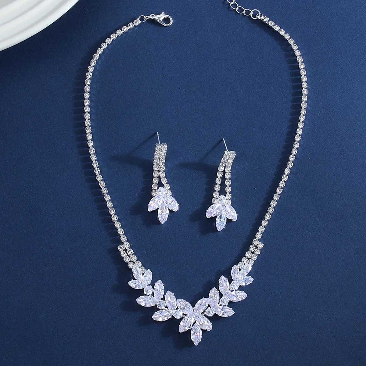 Nefis Rhinestone Gerdanlık Küp - Body Jewelry And Earrings incelemesi ve fiyatı